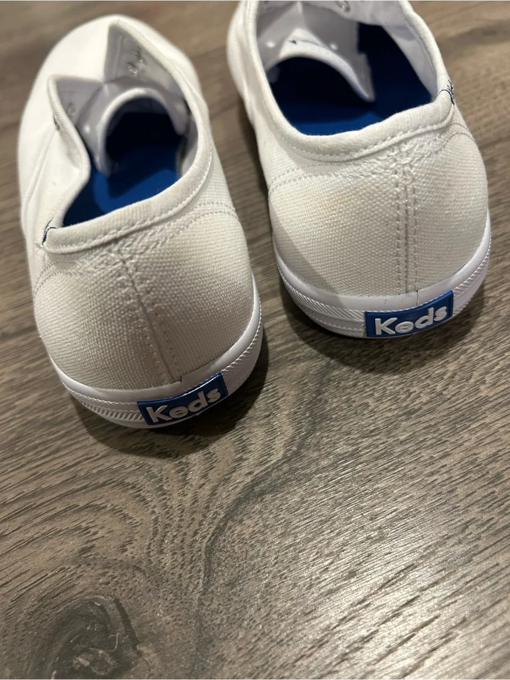 Keds Women’s White Canvas Classic Sneakers Size 7W
